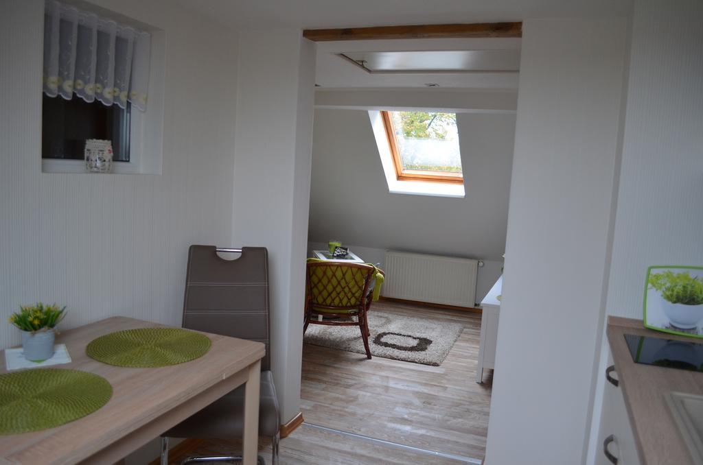 Ferienwohnung Gaensebluemchen バート・ヴィルスナック エクステリア 写真